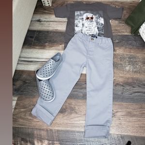 2 pair of boys pants 5T